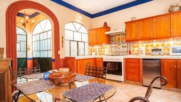 Appartement | Restauration dans la chambre