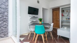 Unclassified image, 4 of 22, button - JUUB Newly Renovated cozy apt w/terrace at La Roma (Mexico City)