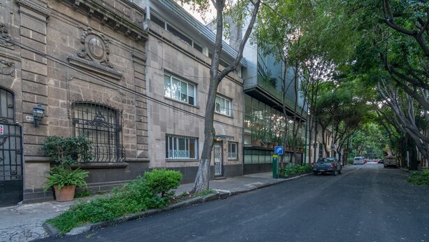 Unclassified image, 1 of 22, button - JUUB Newly Renovated cozy apt w/terrace at La Roma (Mexico City)