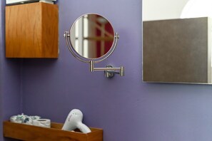 Bathroom - JUUB Enjoy 1 bedroom apt at Condesa district (Mexico City)