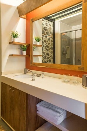 Bathroom sink - CASA SAUTO Amazing Luxury Suite Zocalo (Mexico City)