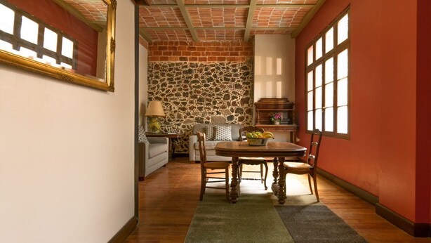 Unclassified image, 1 of 18, button - CASA SAUTO Cozy Luxury Suite in Historic Building (Mexico City)