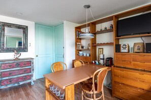 Studio | Living area | Flat-screen TV - JUUB Reforma at your doorstep (Mexico City)