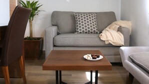 Unclassified image, 3 of 8, button - JUUB Affordable Modern/Luxury 1 Bedroom Apt (Mexico City)