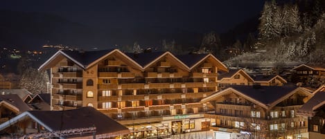 الإطلالة من المنشأة