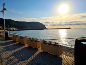 Beach towels - Quiet villa, swimming pool, air conditioning, wifi, 3 bedrooms for 6 quiet people (Moraira)