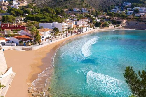 Quiet villa, swimming pool, air conditioning, wifi, 3 bedrooms for 6 quiet people