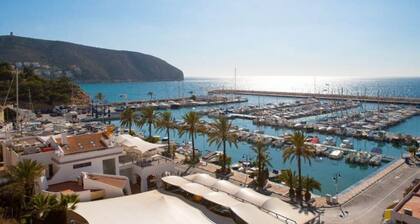Quiet villa, swimming pool, air conditioning, wifi, 3 bedrooms for 6 quiet people