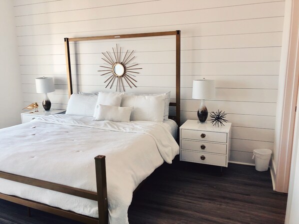 6 chambres, fer et planche à repasser, lit de bébé portatif, Wi-Fi