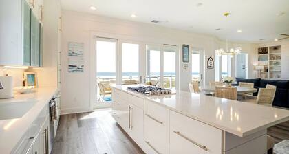 Sandcastle- Stunning Beachfront Spacious home, 6BR ~ Sleeps 18. Prime Location!