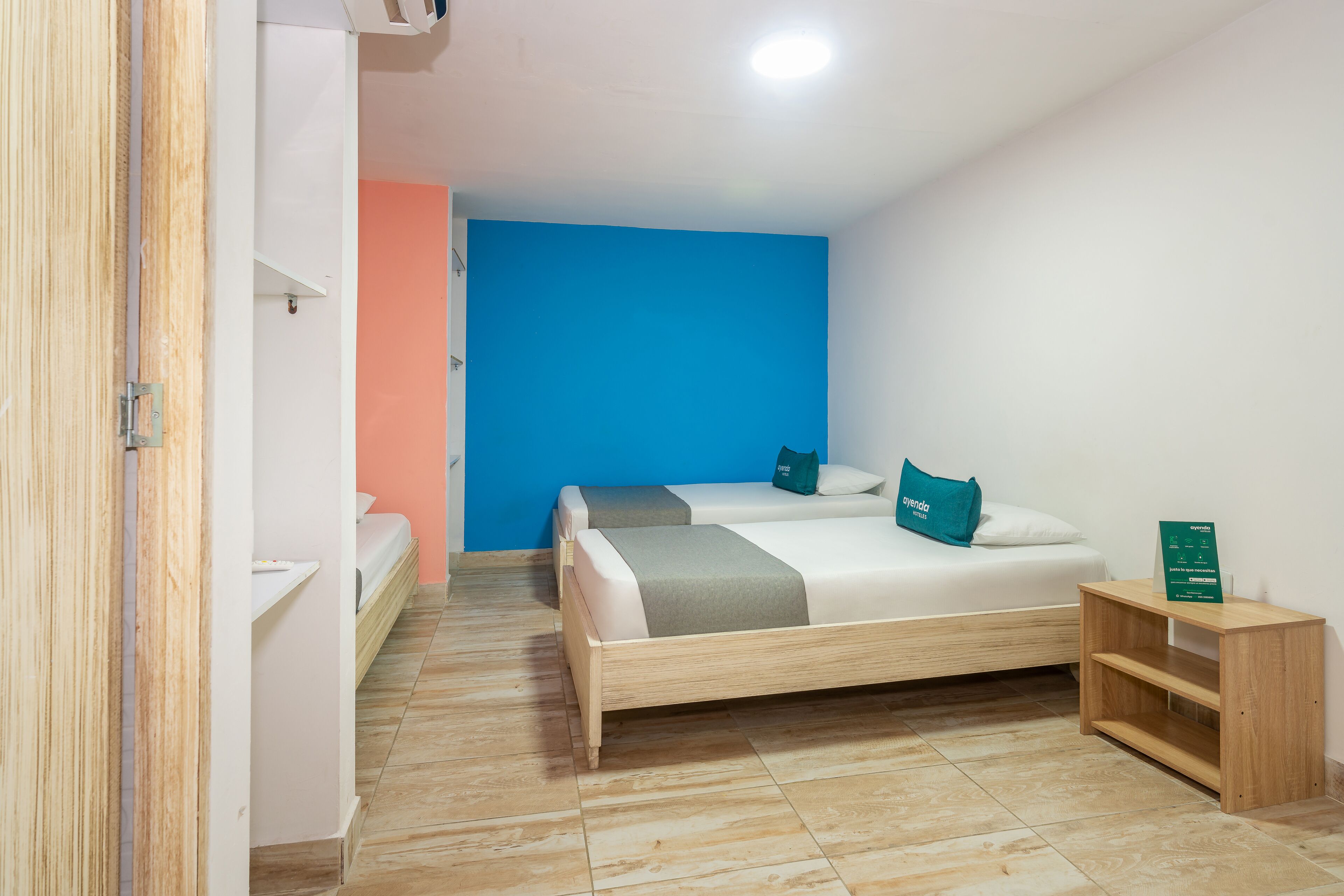 Foto - Ayenda Malaki