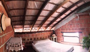 4 bedrooms, WiFi, bed sheets