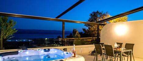Appartamento Luxury, vista mare (1) | Terrazza/patio