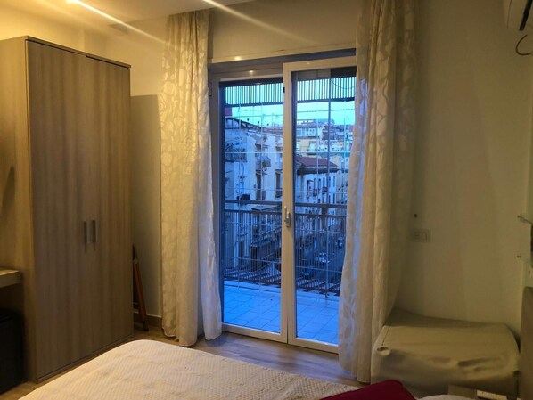 Minibar, desk, free cribs/infant beds, free WiFi - B&B Bethel Napoli (Naples)