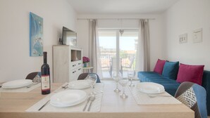Apartment (1) | In-room dining - Guest house Djonovic (Petrovac)