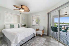 4 Schlafzimmer, Bügeleisen/Bügelbrett, WLAN, Bettwäsche