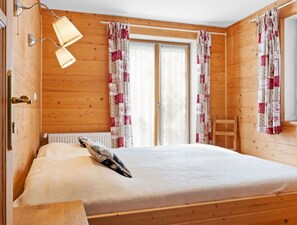 3 habitaciones, wifi gratis y ropa de cama 