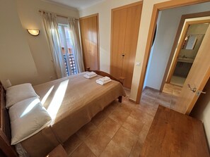 2 bedrooms, iron/ironing board, bed sheets - Beautiful apartment with views (Pedreguer)