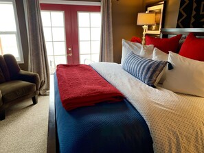 2 Schlafzimmer, hochwertige Bettwaren, Bügeleisen/Bügelbrett