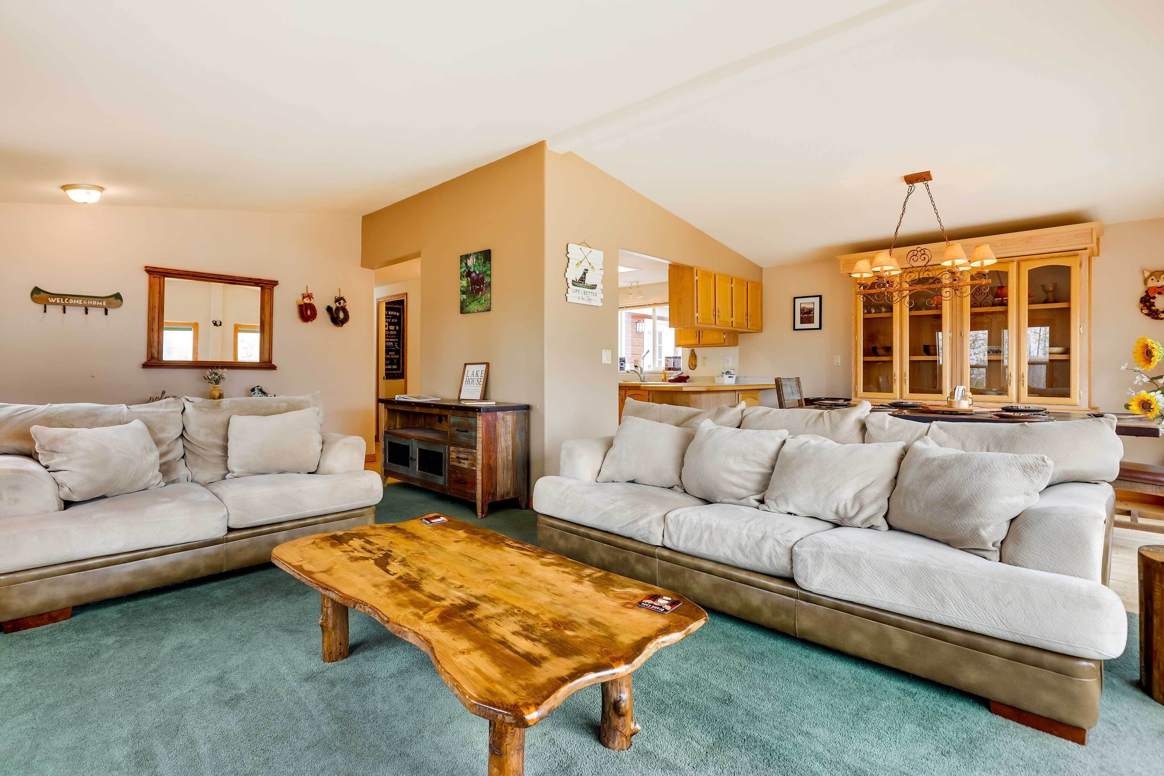 Lakeside Grand Lake Retreat: 4 Mi to Nat’l Park
