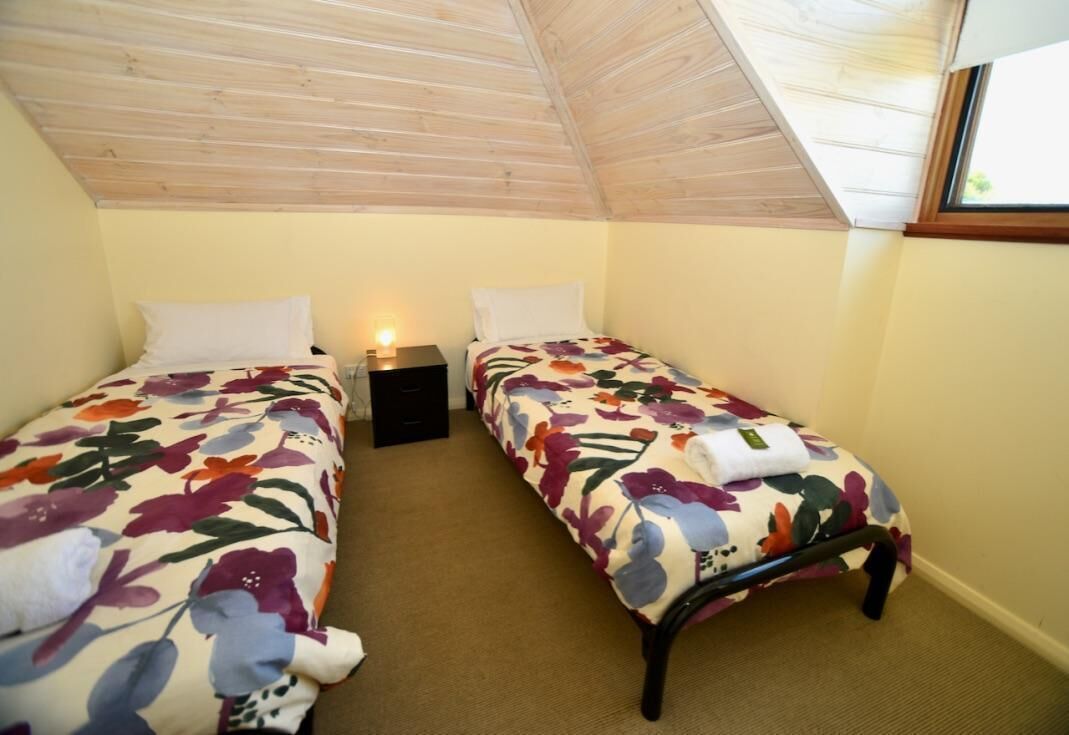 Cowrie Chalet - close to the river and town - Cowrie Chalet - Close to the river — image 11