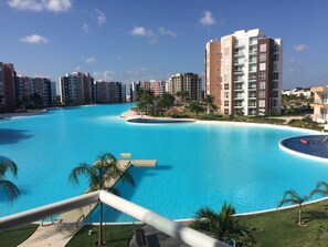 Alberca al aire libre 