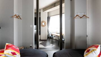 1 bedroom, desk, blackout curtains, free WiFi