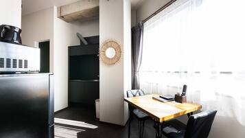 Standard Twin Room, Non Smoking | 1 bedroom, blackout drapes, free WiFi, bed sheets