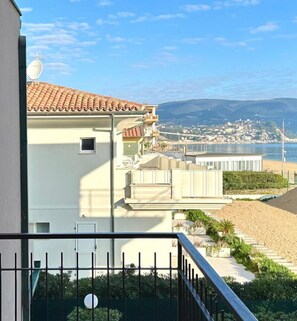 Nicht klassifiziertes Bild, 3 von 19, Schaltfläche