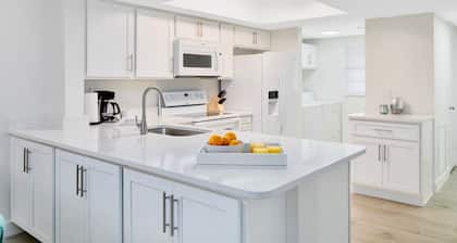 On the Beach! - A Must See 3 Bed with Great Balcony Views!