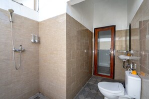 Shower, towels