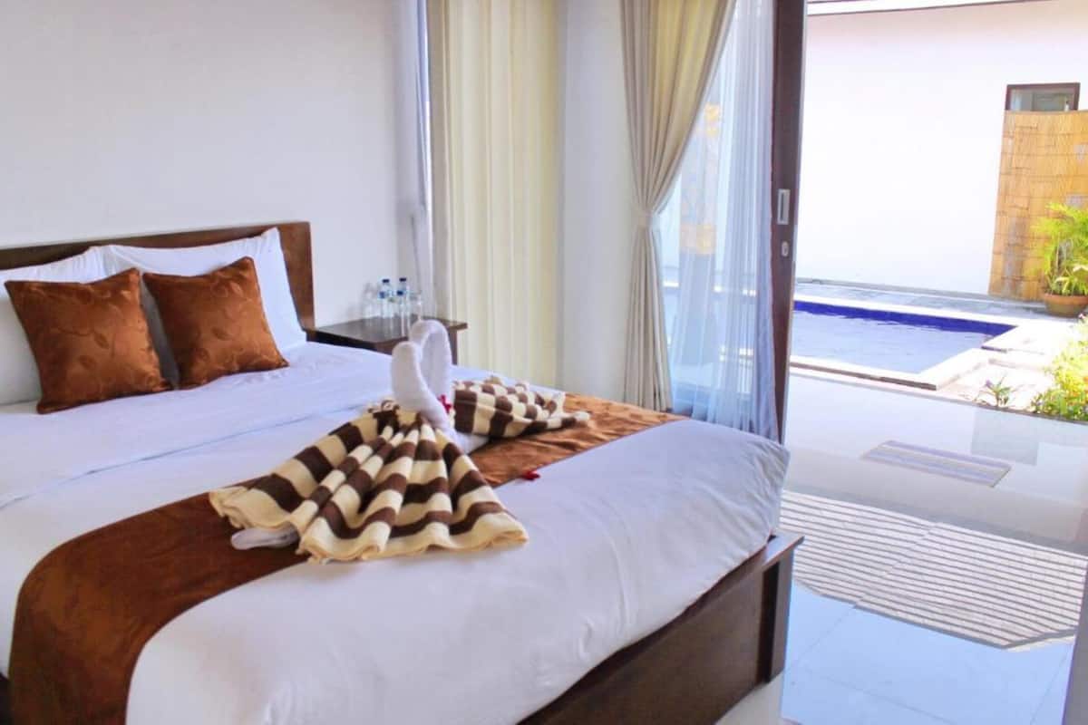 Villa, Private Pool | 1 bedroom, soundproofing, free WiFi, bed sheets