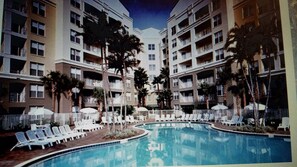Pool - Beautiful condo in sunny Orlando! (Kissimmee)