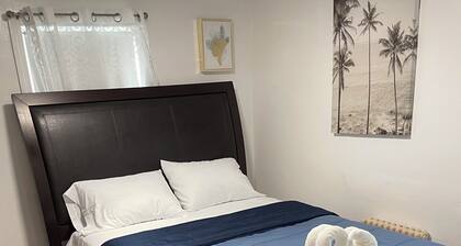 3-bedroom house in perfect location nearBraintree Mall