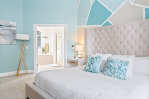 6 bedrooms, iron/ironing board, free WiFi, bed sheets