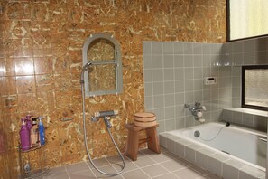 Suite, Garden View | Bathroom - Kougetsu Sanso (Hachioji)