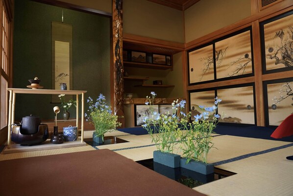 Suite, Garden View | Minibar, desk, soundproofing, free WiFi - Kougetsu Sanso (Hachioji)