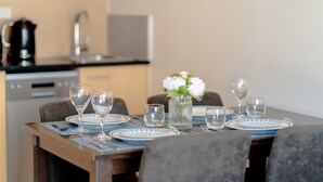 Unclassified image, 3 of 30, button - Warm & Cosy Two-Bedroom Apartment in CBD (Auckland)
