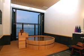 Special Room (Japanese Style), Non Smoking - Yokohama Minamimirai Manyo-Club (Yokohama)