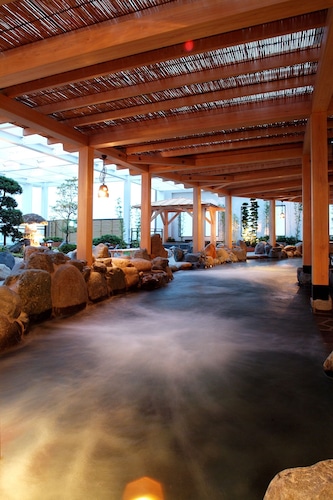 横浜みなとみらい万葉倶楽部