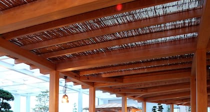 Yokohama Minamimirai Manyo-Club