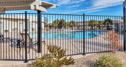 Hermosa casa de pueblo en Town Center @ Coral Canyon Unidad 2333