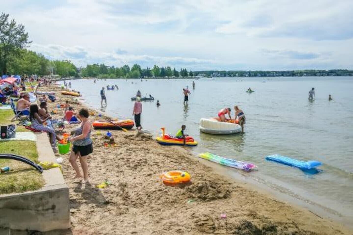 Top 10 ShortTerm Rentals In Sylvan Lake, Canada Updated 2024 Trip101