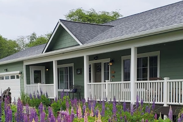 Welcome to the Wild West Coast Getaway! We will be honored to host you!