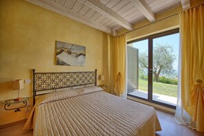 2 makuuhuonetta, vauvan matkasänky, ilmainen Wi-Fi