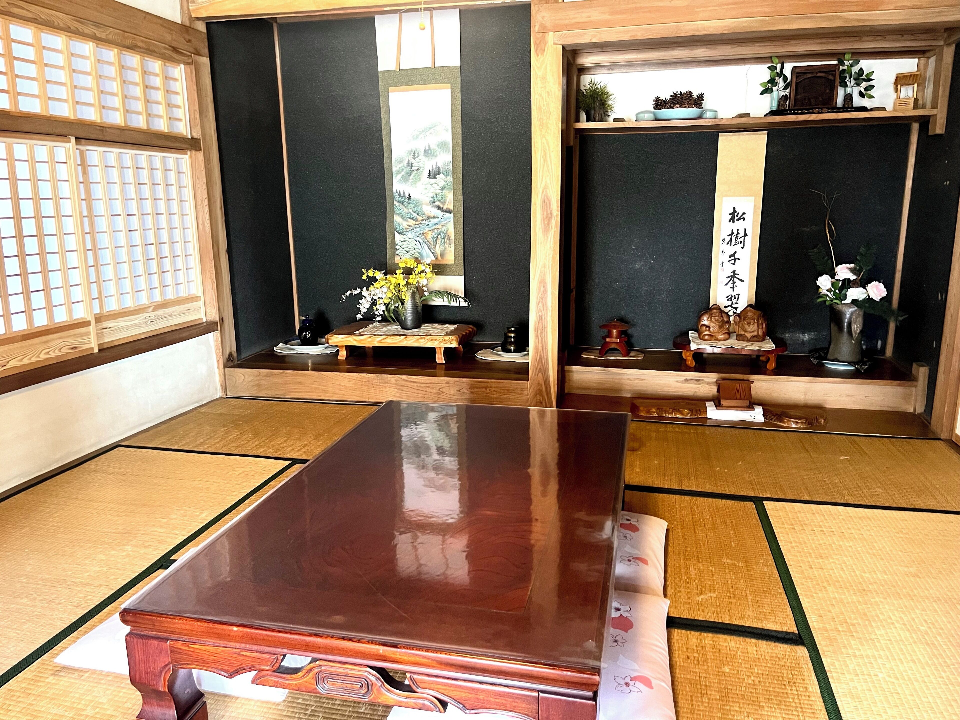 貸別荘「きよみず邸」１階貸切、近隣天然温泉、伊香保・榛名30分、年中BBQ・雨天OK! 最大20名 禁煙 | 4 室のベッドルーム、ノートパソコン用作業スペース、アイロン / アイロン台、WiFi (無料)