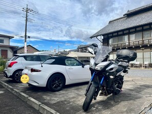 Accessible parking - Kiyomizu House (Takasaki)