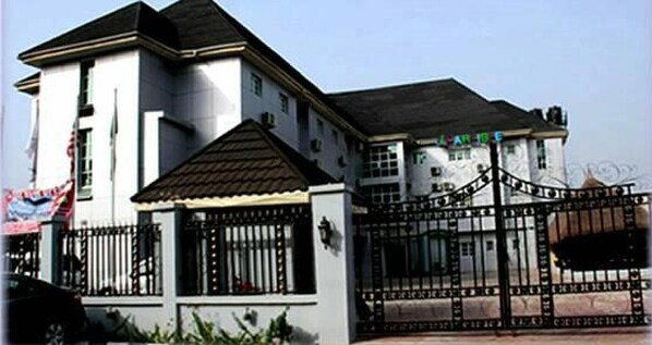 Bagian depan properti