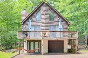 Exterior - Fire Pit & Games! Secluded Chalet 30 Mi to Montage (Lake Ariel)