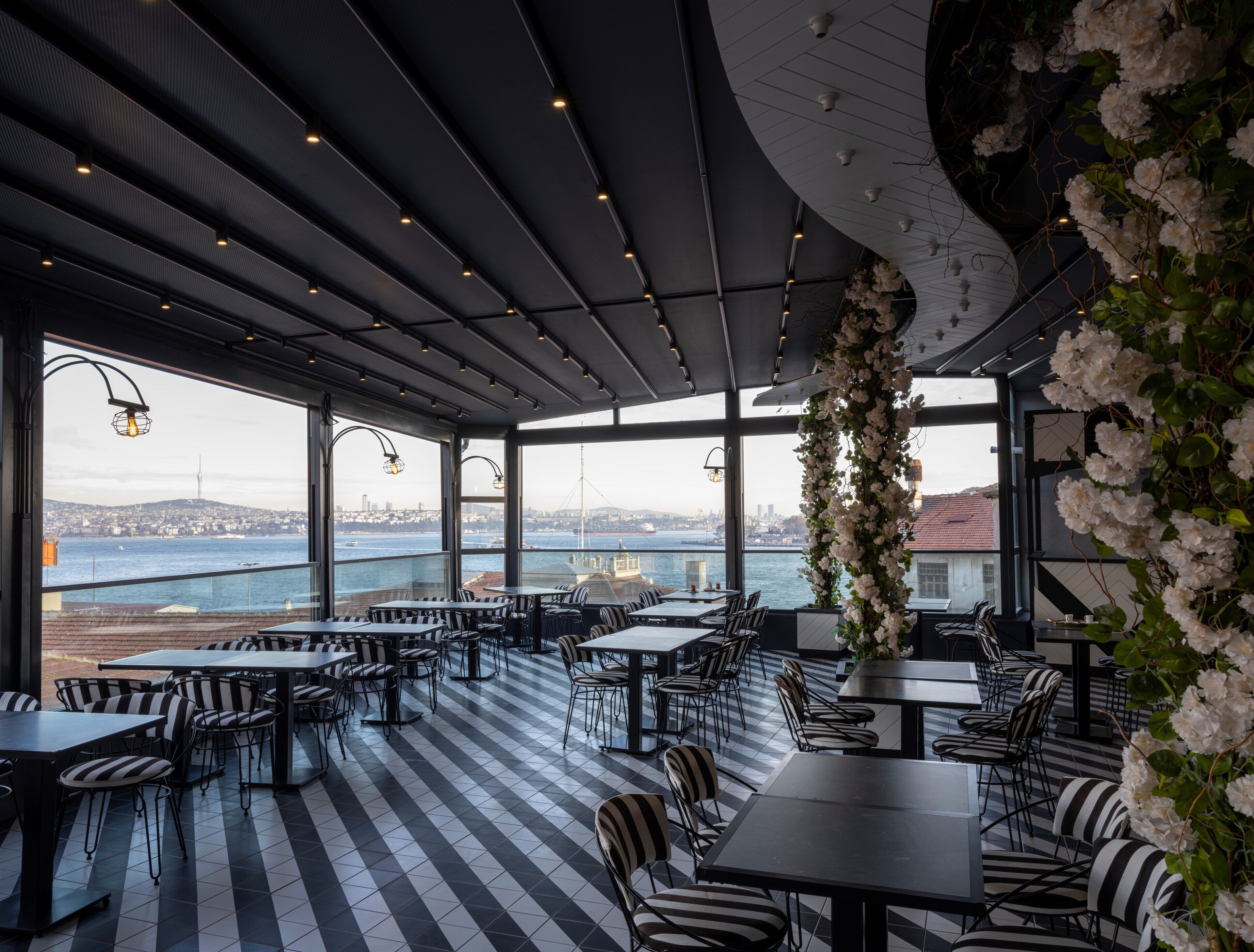 Photo - Ferman Port Hotel - Special Category